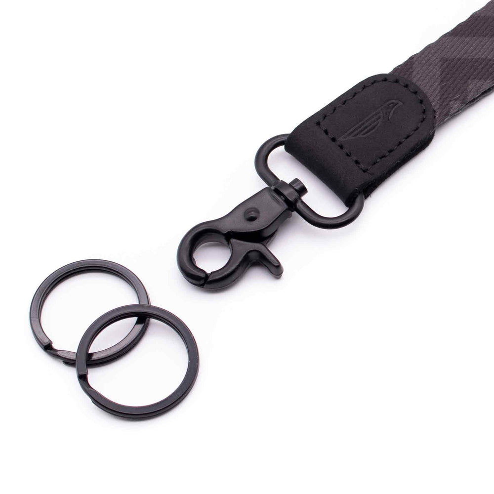 Close up lanyard with 2 metal key rings black leather black fabric