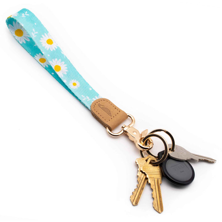 Daisy floral patterned strap keychain light colors with keys