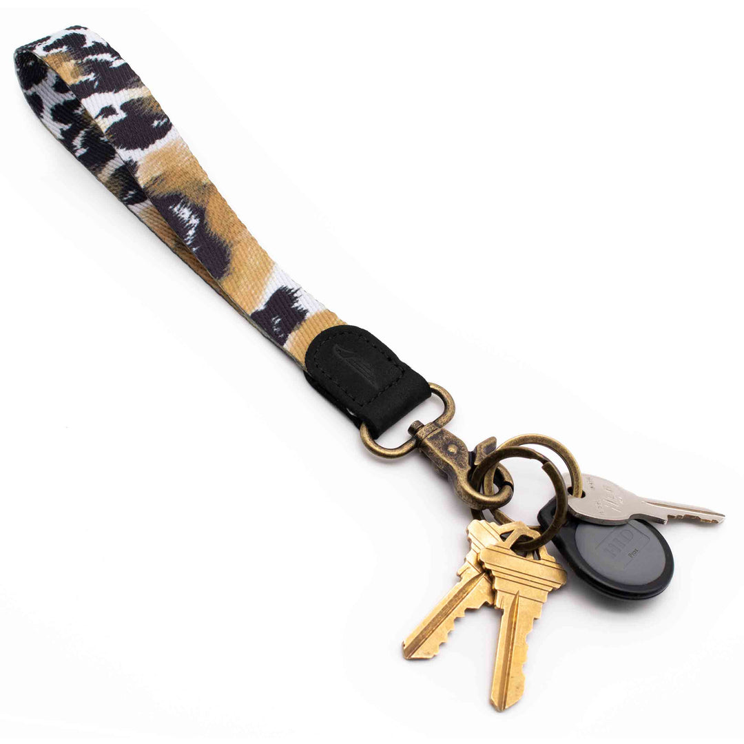 black brown white leopard patterned strap keychain with keys